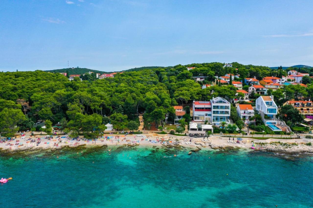 Al Mare Apartments Rovinj Exteriör bild